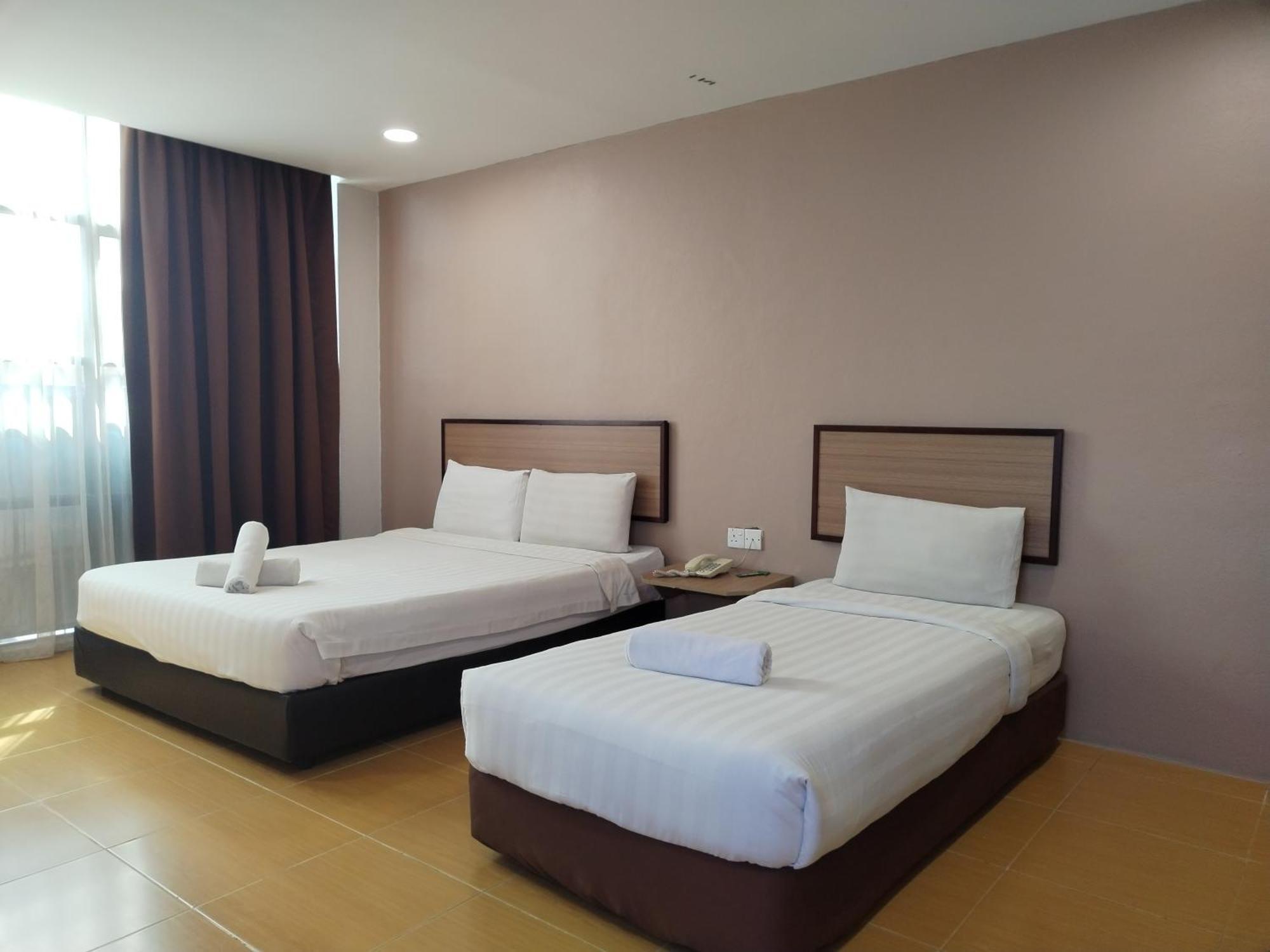 Maple Boutique Hotel โกตาบารู ภายนอก รูปภาพ